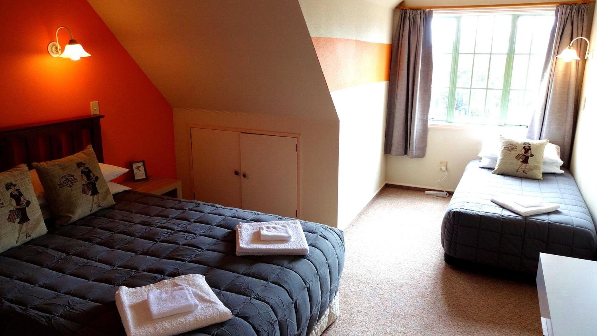 Rotorua Coachman Spa Motel Quarto foto