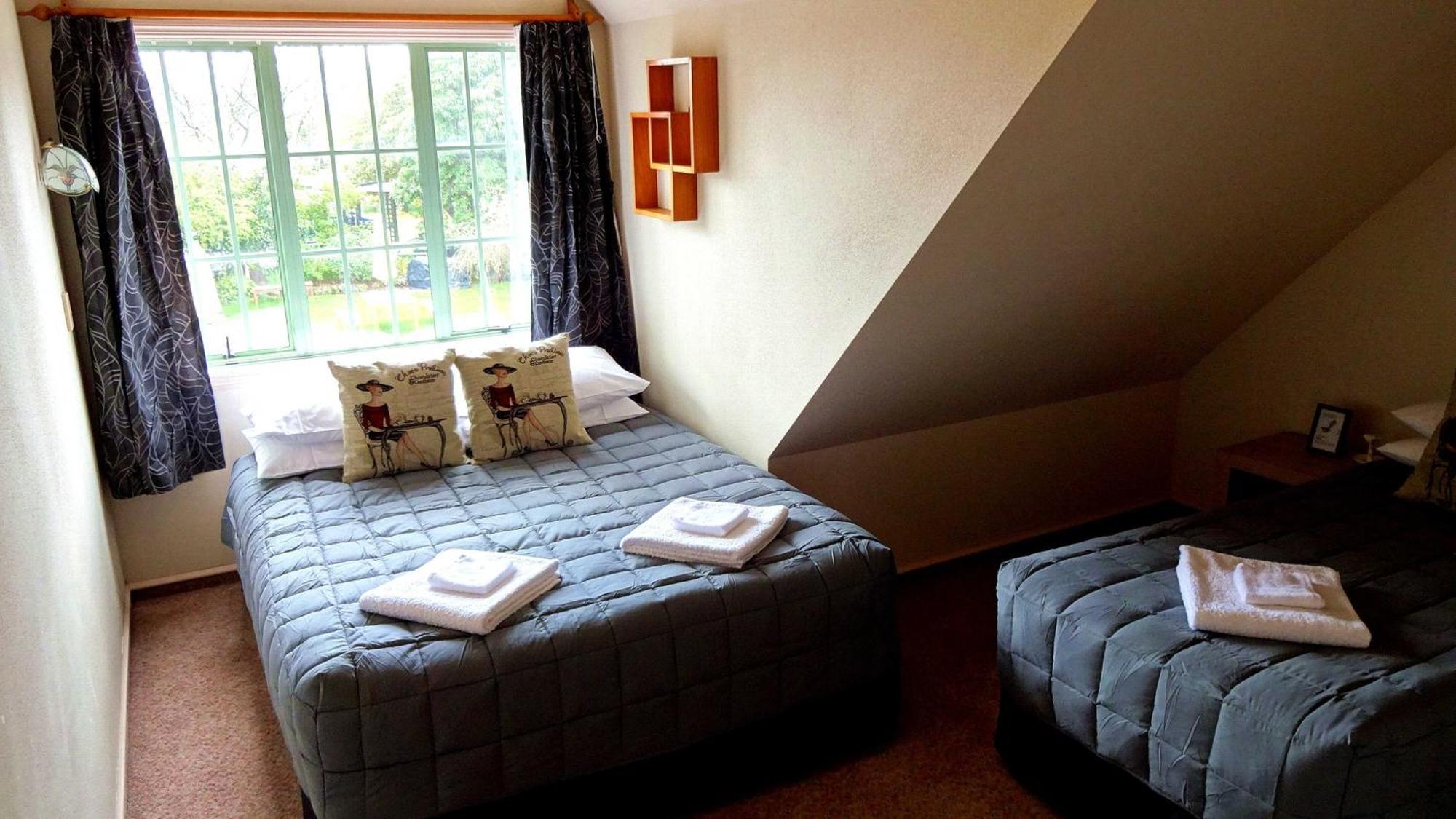 Rotorua Coachman Spa Motel Quarto foto